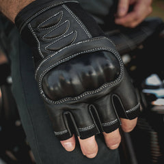 8375.00 - Men's Fingerless Leather Gloves